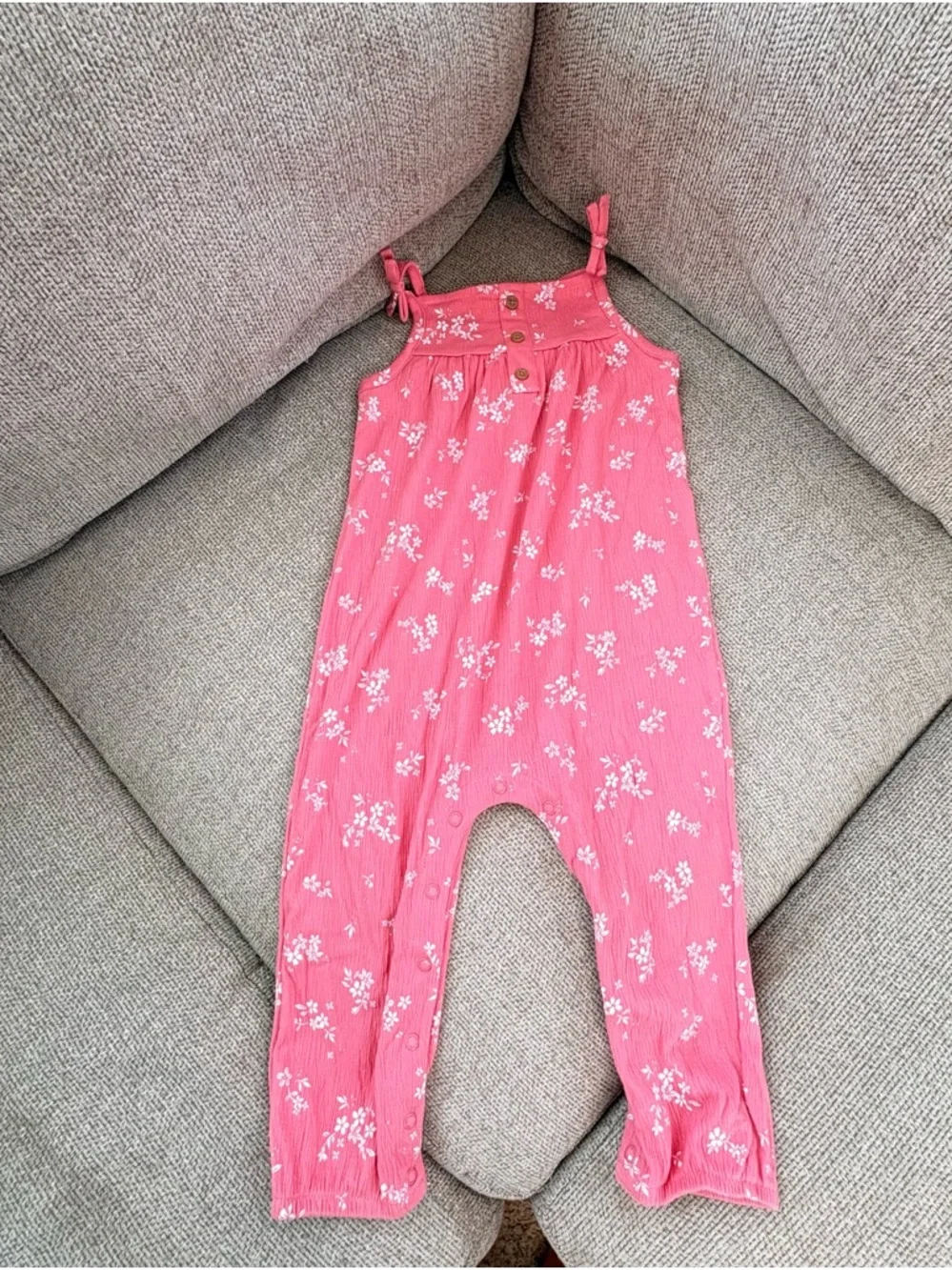 6for$20❤️item.Carter's Pink Floral Tie-Shoulder Romper